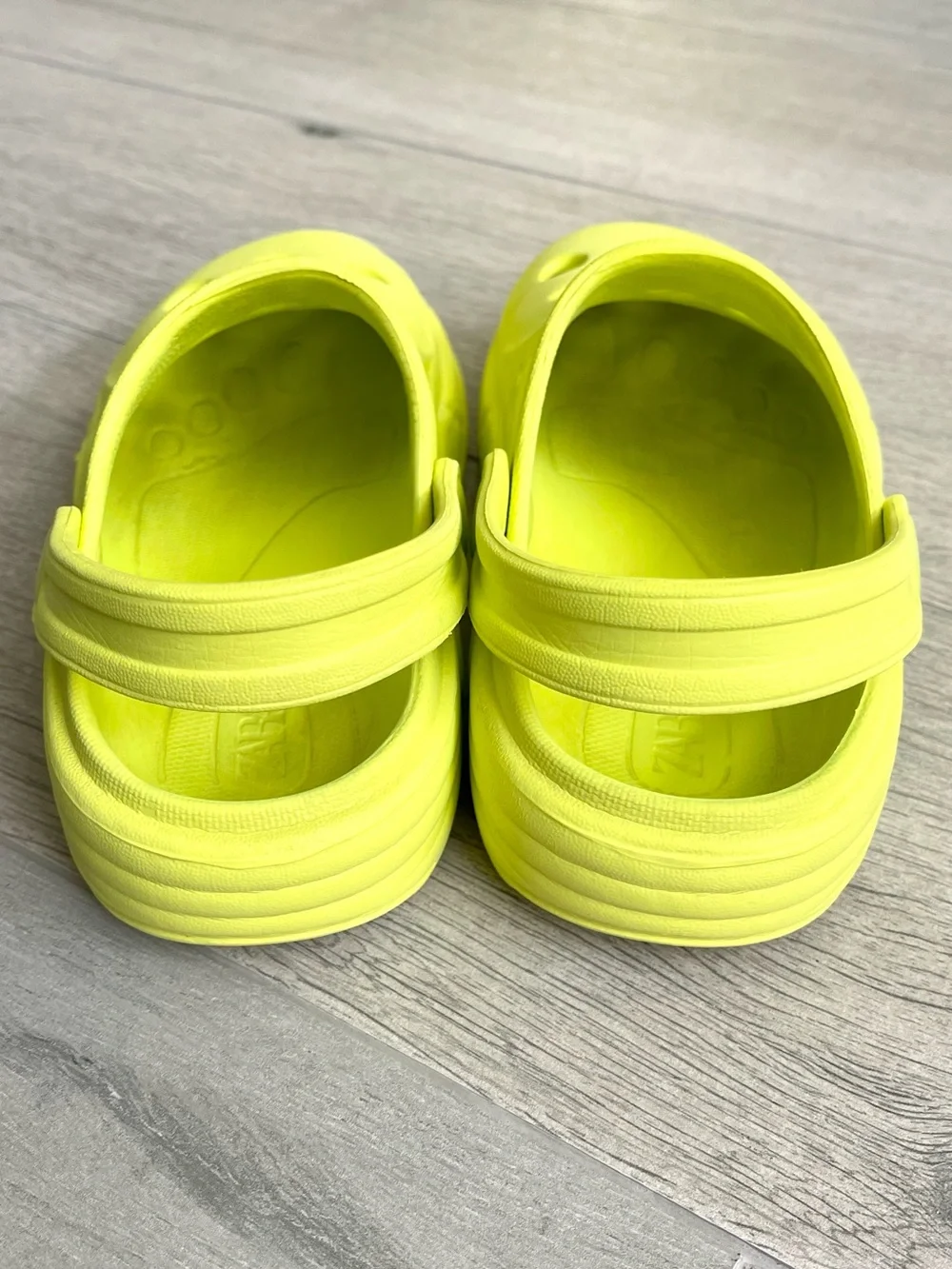 Zara Neon Yellow Clogs Size 29 | Lightweight Slip-On Garden Shoes